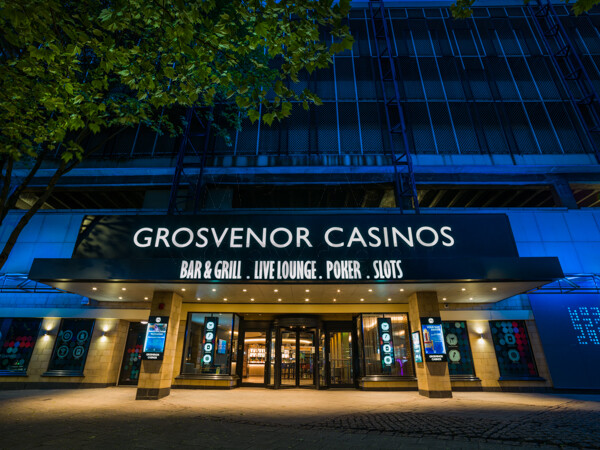 A9345748 
 Grosvenor Casino - Nottingham
Copyright - Richard Southall 
 Keywords: Grosvenor, Casino, Nottingham, gambling, roulette, cards, poker, gaming, bar, UK, maid, marian, way, NG1, Copyright, Richard, Southall, emphasis, photography, photographer