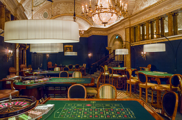 8N8F3174 
 Crockfords Casino - Mayfair, London, UK
Copyright - Richard Southall 
 Keywords: Casino, Copyright, Crockfords, London, Mayfair, Richard, Southall, emphasis, gambling, gamining, photographer, photography, poker, roulette, uk