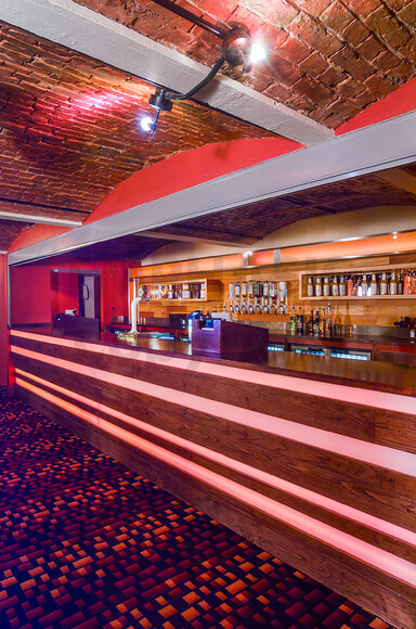 8M993848 
 Lava Ignite Nightclub - Burnley, UK
Copyright - Richard Southall 
 Keywords: Burnley, Copyright, Ignite, Lava, Nightclub, Richard, Southall, bar, club, dance, deltic, emphasis, floor, late, leisure, luminar, night, photographer, photography, seating, uk