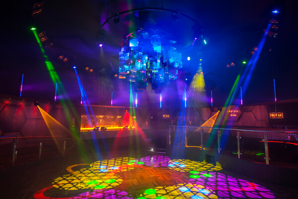 DSC7146 
 Unit 17 Nightclub - Ipswich, UK, 
Copyright - Richard Southall 
 Keywords: Unit, 17, Nightclub, Ipswich, UK, dance, floor, late, night, venue, deltic, leisure, Copyright, Richard, Southall, photographer, photography, emphasis