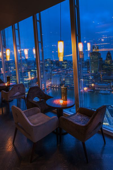 DSC4344 
 Aqua Restaurant - The Shard, London
Copyright - Richard Southall 
 Keywords: Aqua, Restaurant, The Shard, London, level, 33, 31, st Thomas, street, se1 9ry, British, food, 
Copyright, Richard, Southall, emphasis, photography, photographer,