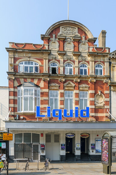 DSC4026 
 Liquid Nightclub - Colchester, UK
Copyright - Richard Southall 
 Keywords: Colchester, Copyright, Liquid, Nightclub, Richard, Southall, bar, dance, deltic, emphasis, late, leisure, luminar, night, photographer, photography, uk