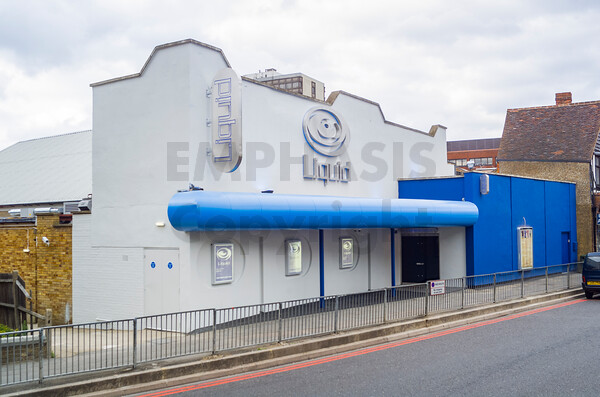 liquid nightclub sutton-999075 
 Liquid Nightclub - Sutton, UK
Copyright - Richard Southall 
 Keywords: Copyright, Interiors, Liquid, Nightclub, Richard, Southall, Sutton, architectural, bar, club, dance, emphasis, exterior, floor, late, leisure, luminar, night, photographer, photography, uk, venue