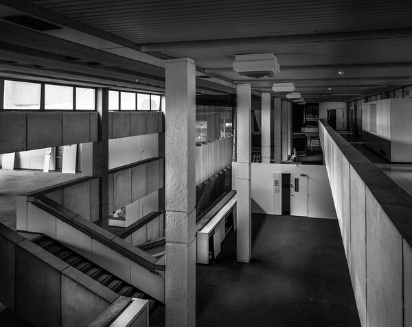 img008 
 Birmiingham Central Library Project
Copyright - Richard Southall 
 Keywords: Birmingham, Central, Library, Project, brutalism, architecture, interior, chamberlain, square, 60s, concrete, edefice, decay, Copyright, Richard, Southall, emphasis, photographer, photography